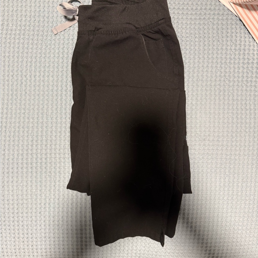 FIGS basic Livingston scrub pants